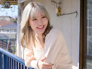 Tình đơn phương chị nhà đối diện, thanh niên làm liều nhìn trộm và bị bắt gặp